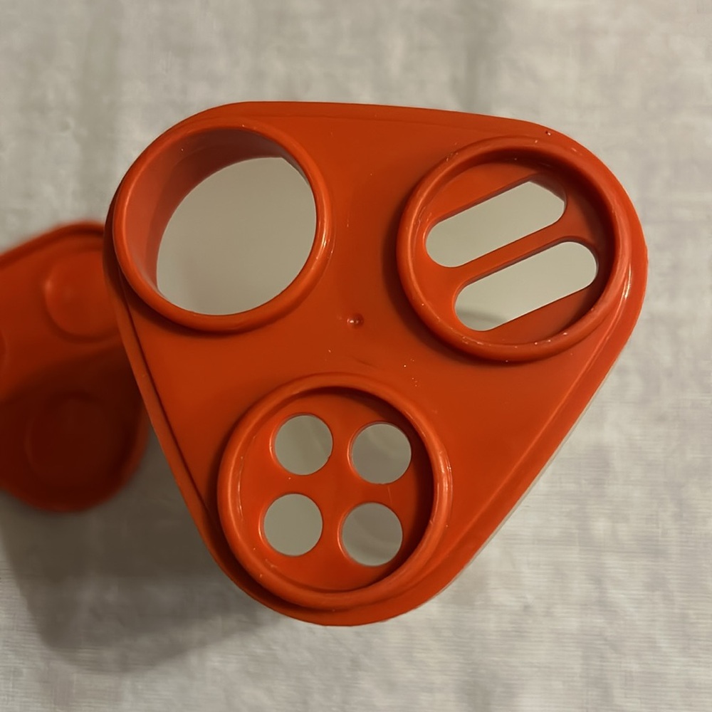 Tupperware - Picture 9 of 12